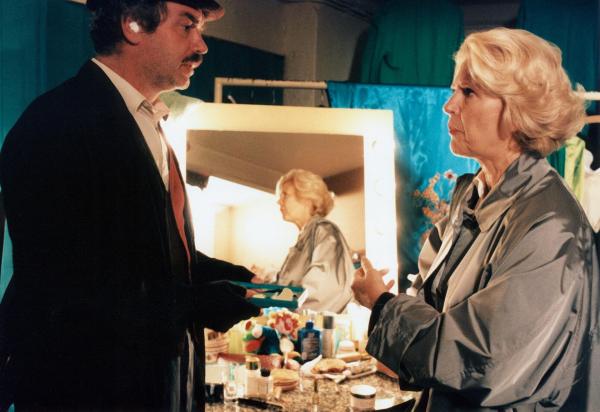 Bild 1 von 16: Im Bild: Christian Futterknecht, Christiane Hörbiger.