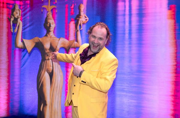 Bild 1 von 5: Moderator Rainer Vollmer.