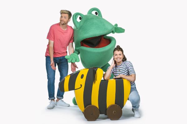 Bild 1 von 10: Moderatorin Laura Knöll präsentiert das Kinder- und Jugendformat Tigerenten Club, der Club zum Mitmachen mit Spielen, Spaß und spannendem Wissen.