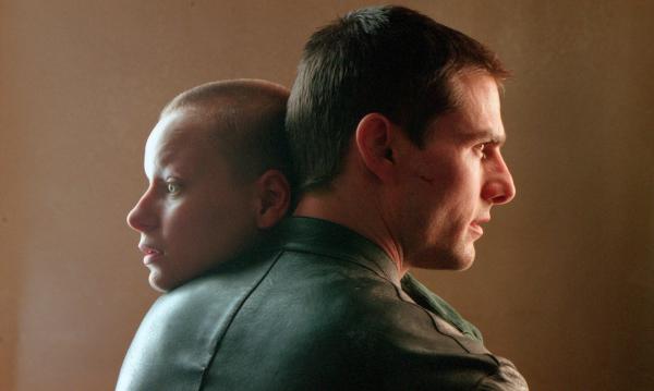 Bild 1 von 3: Agatha (Samantha Morton) ist John Andertons (Tom Cruise) letzte Hoffnung - nur sie könnte seine Unschuld beweisen.