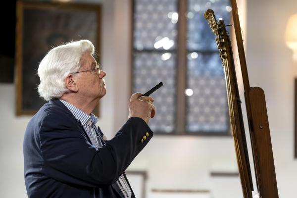 Bild 1 von 12: Welcher edle Herr ist auf diesem Porträt verewigt? Experte für Gemälde: Prof. Dr. Hans Ottomeyer (Kunsthistoriker, München).