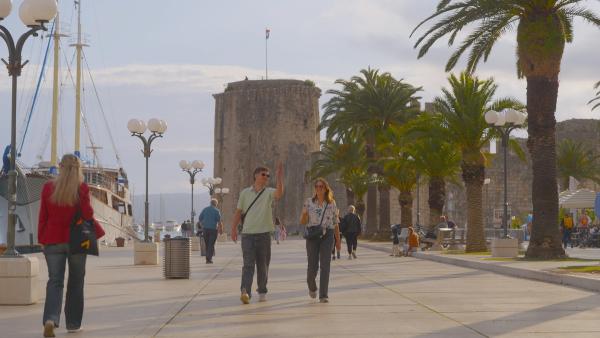 Bild 1 von 15: Die Reiseblogger Chris Hergesell und Marie Volkert sind in Kroatien auf der Suche nach neuen \