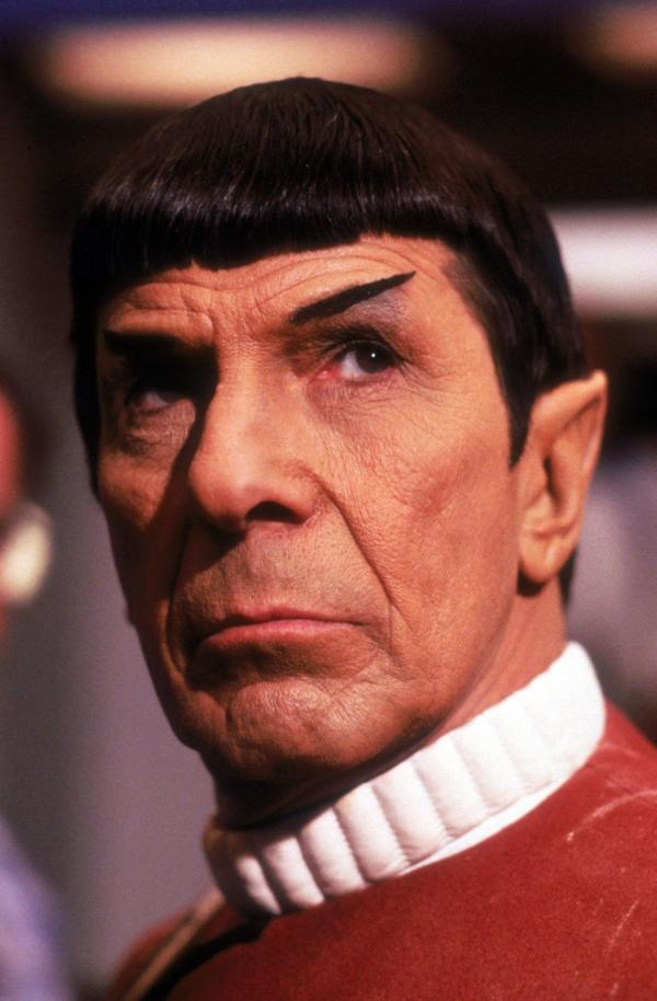 Bild 1 von 9: Steht vor einer großen Herausforderung: Capt. Spock (Leonard Nimoy)