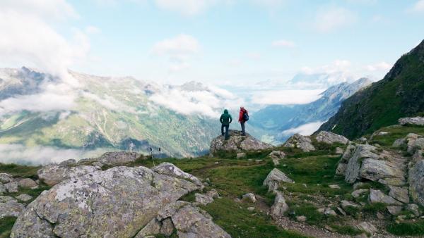 Bild 1 von 5: Der Ausblick entlohnt für die anstrengende Wanderung.