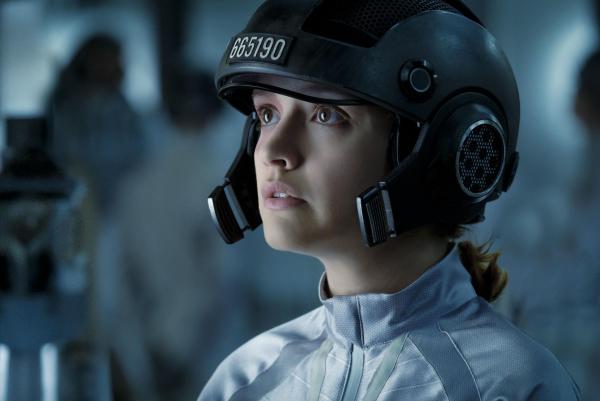 Bild 1 von 8: Samantha (Olivia Cooke)