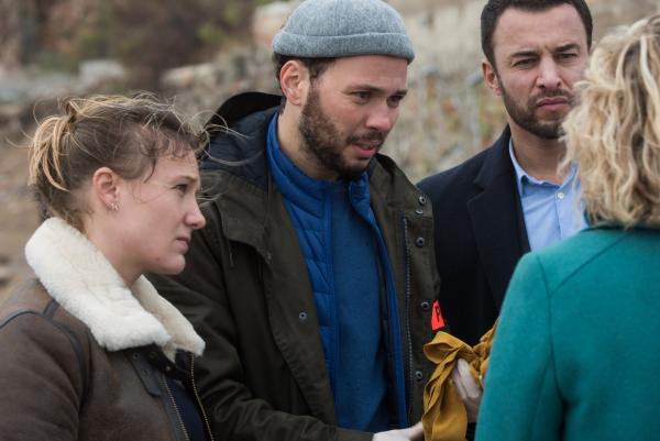 Bild 1 von 11: (v.l.n.r.) Valentine (Yeelem Jappain); Mehdi (Ali Marhyar); Antoine (Raphaël Lenglet); Candice (Cécile Bois)