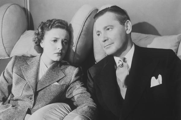 Bild 1 von 2: Laraine Day (l.)