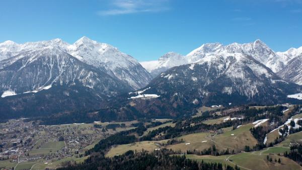 Bild 1 von 8: Karnische Alpen.