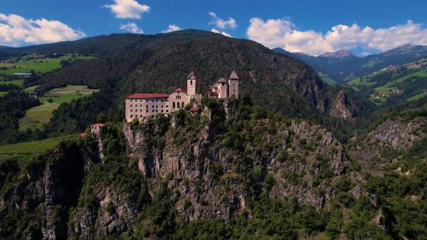 Bild 1 von 15: .