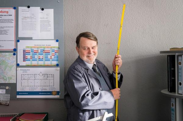 Bild 1 von 10: Im Bild: Jürgen Uter (Ernst).