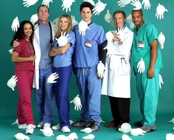 Bild 1 von 65: Im Bild (v.li.): Judy Reyes (Carla Espinosa), John C. McGinley (Dr. Phil Cox), Sarah Chalke (Elliott Reid), Zach Braff (John 'J.D.' Dorian), Ken Jenkins (Dr. Bob Kelso), Donald Faison (Chris Turk).