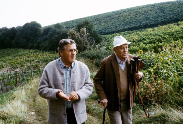 Bild 1 von 5: Im Bild (v.li.): Alfred Böhm (Waldemar Herzog), Hans Holt (Franz Maierhofer).