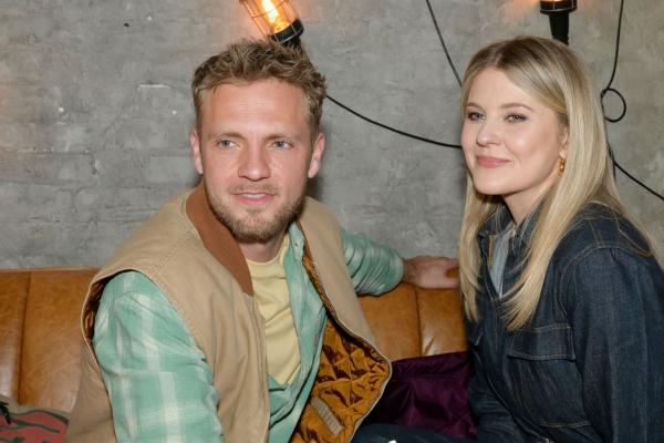 Bild 1 von 6: 