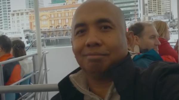Bild 1 von 2: Flugkapitän Zaharie Ahmad Shah gerät unter Verdacht, die Maschine absichtlich zum Absturz gebracht zu haben. Dafür spricht, dass die Kommunikationssysteme an Bord manuell ausgeschaltet wurden.