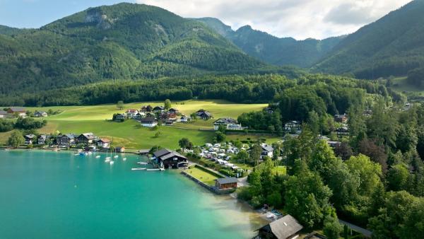 Bild 1 von 59: Im Bild: Segelschule Raudaschl am Wolfgangsee.