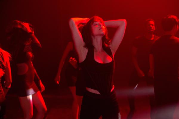 Bild 1 von 13: Anon (Amanda Seyfried) genießt ihre Anonymität, weil diese ihr in einer Zeit grenzenloser Überwachungsmöglichkeiten Freiheit garantiert.