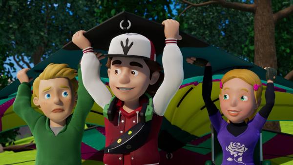 Bild 1 von 3: James ist sich unsicher, ob Peters Drachen-Plan wirklich funktionieren wird.