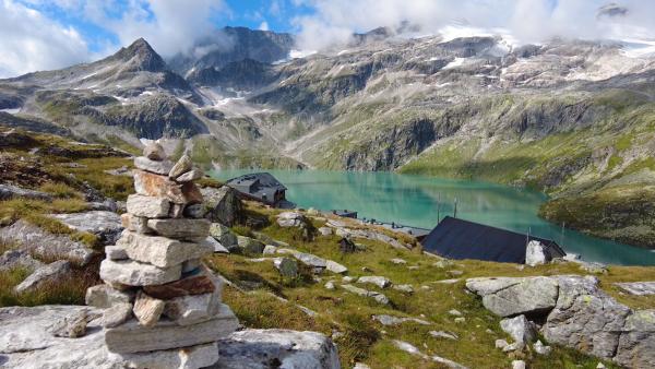 Bild 1 von 12: .
