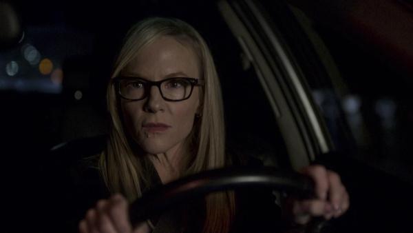 Bild 1 von 7: Linda Martin (Rachel Harris)
