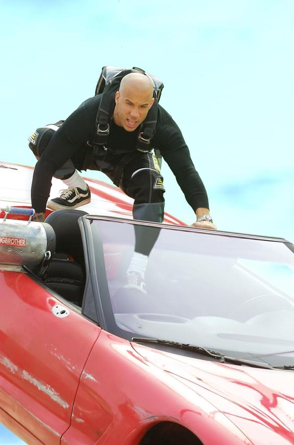 Bild 1 von 19: Der zynische Lebenskünstler Xander Cage (Vin Diesel) liebt das Risiko. Auch auf die Gefahr hin, über den sprichwörtlichen Jordan zu gehen, wagt er immer durchgeknalltere Stunts ...