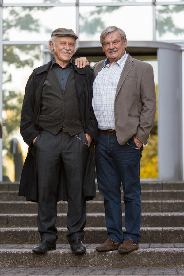 Bild 1 von 4: Der Unruhestand geht weiter - Mit guter alter Polizeiarbeit und einer gehörigen Portion Besserwisserei stürzen sich die beiden Rentnercops Günter (Wolfgang Winkler, r.) und Edwin (Tilo Prückner, l.) wieder in die Arbeit.