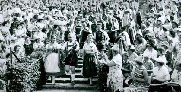 Bild 1 von 7: Im Bild: Kitzbüheler Nationalsänger.