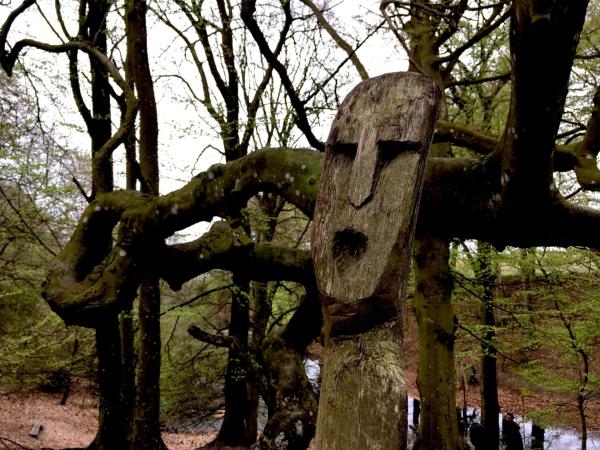 Bild 1 von 13: Die ersten Angelsachsen waren Heiden. Auch als sie zum Christentum konvertierten, praktizierten einige noch weiter den heidnischen Glauben.