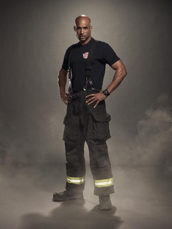 Bild 1 von 10: (4. Staffel) - Robert Sullivan (Boris Kodjoe)