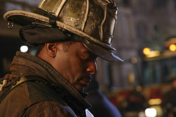 Bild 1 von 11: Eamonn Walker as Chief Wallace Boden -- (Photo by: Elizabeth Morris/NBC)