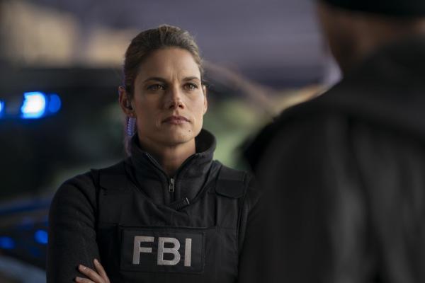 Bild 1 von 16: Maggie Bell (Missy Peregrym)