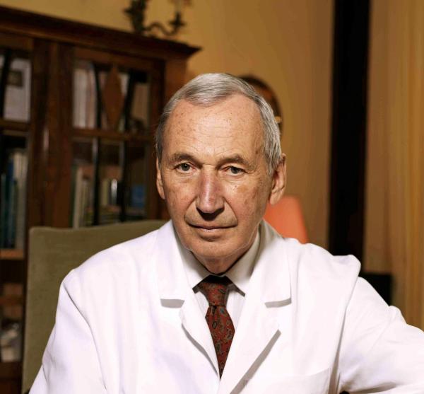 Bild 1 von 7: Im Bild: Johannes Huber - Facharzt für Gynäkologie und Stoffwechselstörungen.