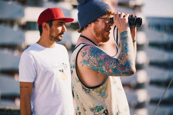 Bild 1 von 11: Sol (Eko Fresh, l.), Hardy (Sascha Reimann, r.)