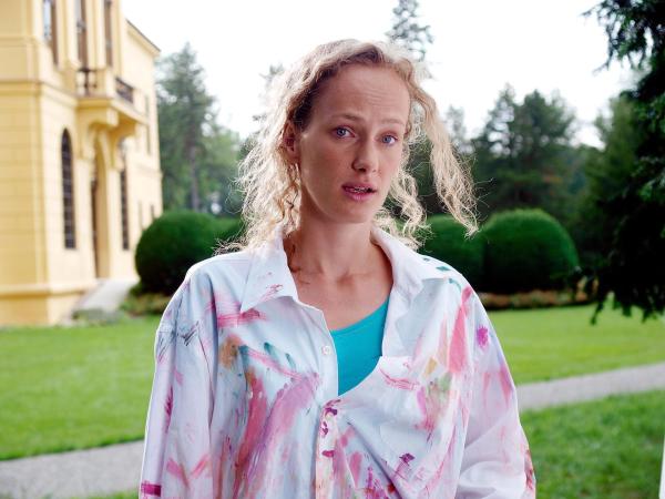 Bild 1 von 27: Im Bild: Marie-Christine Friedrich (Eva Steiner).
