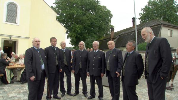Bild 1 von 9: .