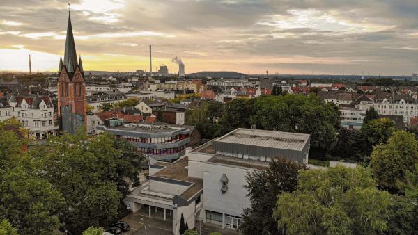 Bild 1 von 4: Der heutige Gottesdienst findet anlässlich zur Eröffnung der Aktion Dreikönigssingen aus der Pfarrkirche St. Bonifatius in Herne statt.