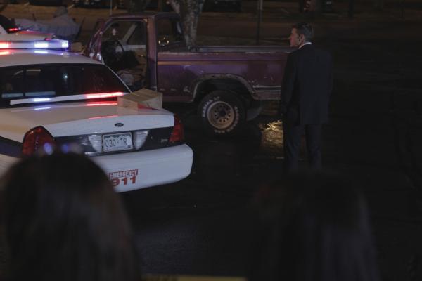 Bild 1 von 5: Ein Truck fährt mitten in ein Wohnhaus - der Fahrer ist tot. Lt. Joe Kenda (Carl Marino) ermittelt und schnell wird klar, dass der Fahrer nicht während des Unfalls gestorben ist, sondern zuvor mit einem gezielten Schuss ermordet wurde ...