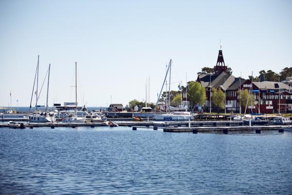 Bild 1 von 4: Das malerische Sandhamn ist wieder einmal Ort eines grausamen Verbrechens geworden.