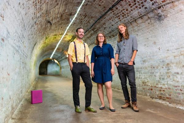 Bild 1 von 9: Im Bild: Volksmusikensemble Tschejefem