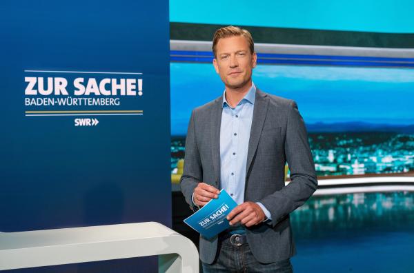 Bild 1 von 3: Zur Sache Baden-Württemberg - Moderator Florian Weber.