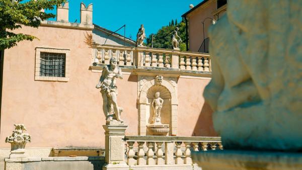 Bild 1 von 29: Im Bild: Villa da Schio.