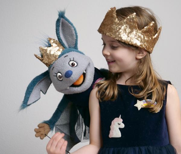 Bild 1 von 5: Luca und Fidi träumen davon Prinzessin zu sein.