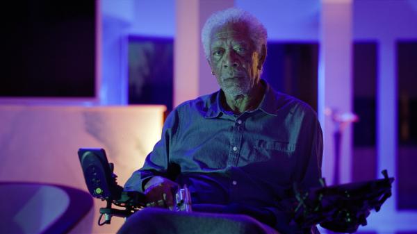 Bild 1 von 2: Ex-Cop Damon Hickey (Morgan Freeman)