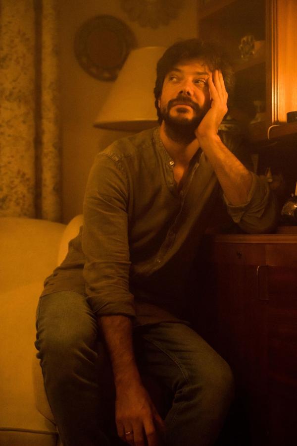 Bild 1 von 6: Oscar (Ãlvaro Morte)