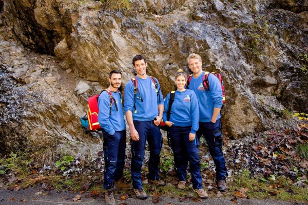 Bild 1 von 18: (v.l.n.r.) Emilio Marino (Gioele Viola); Lukas Seidl (Michael Raphael Klein); Becky Lamminger (Sina Zadra); Max Raichinger (Alexander Koll)