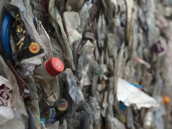 Bild 1 von 3: Das Unternehmen Coca-Cola setzt mit seiner \