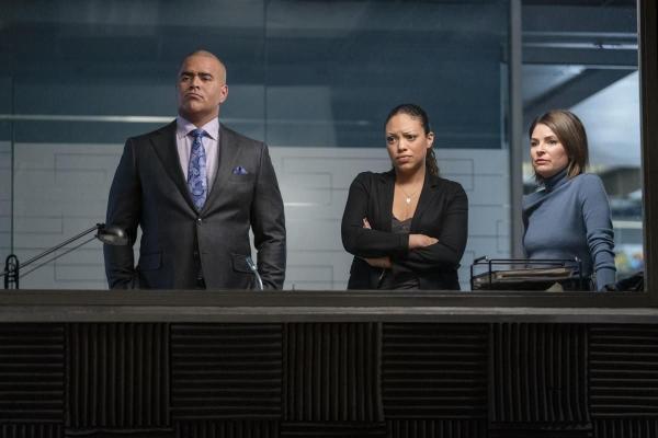Bild 1 von 11: (v.l.n.r.) Chunk Palmer (Christopher Jackson); Danny James (Jaime Lee Kirchner); Taylor Rentzel (MacKenzie Meehan)