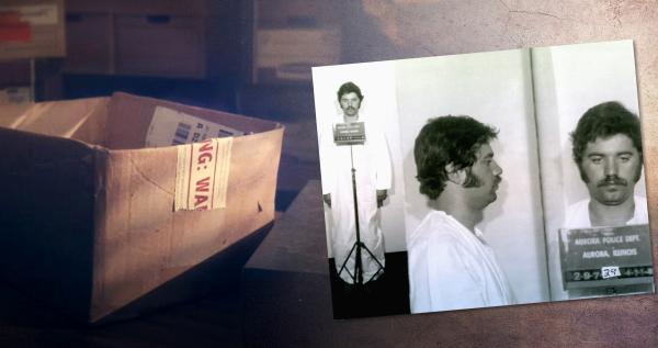 Bild 1 von 5: Eine Pappbox, in der Bilder von Toten gefunden wurden