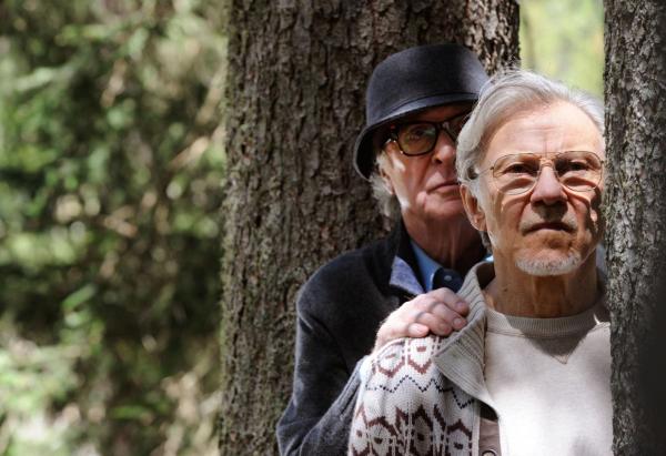 Bild 1 von 4: Fred Ballinger (Michael Caine, l.); Mick Boyle (Harvey Keitel, r.)