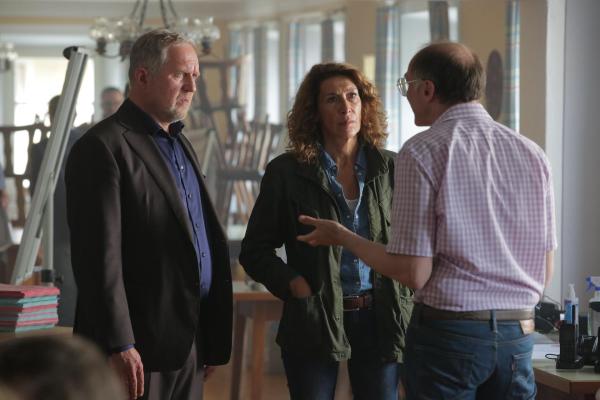 Bild 1 von 15: Im Bild: Harald Krassnitzer (Moritz Eisner), Adele Neuhauser (Bibi Fellner).