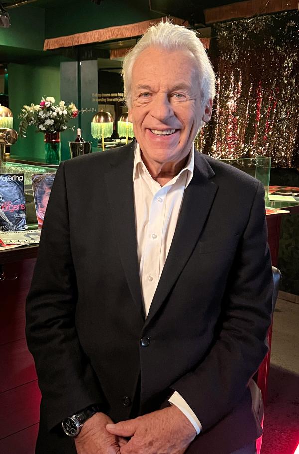 Bild 1 von 6: - Pepe Lienhard, Bandleader \